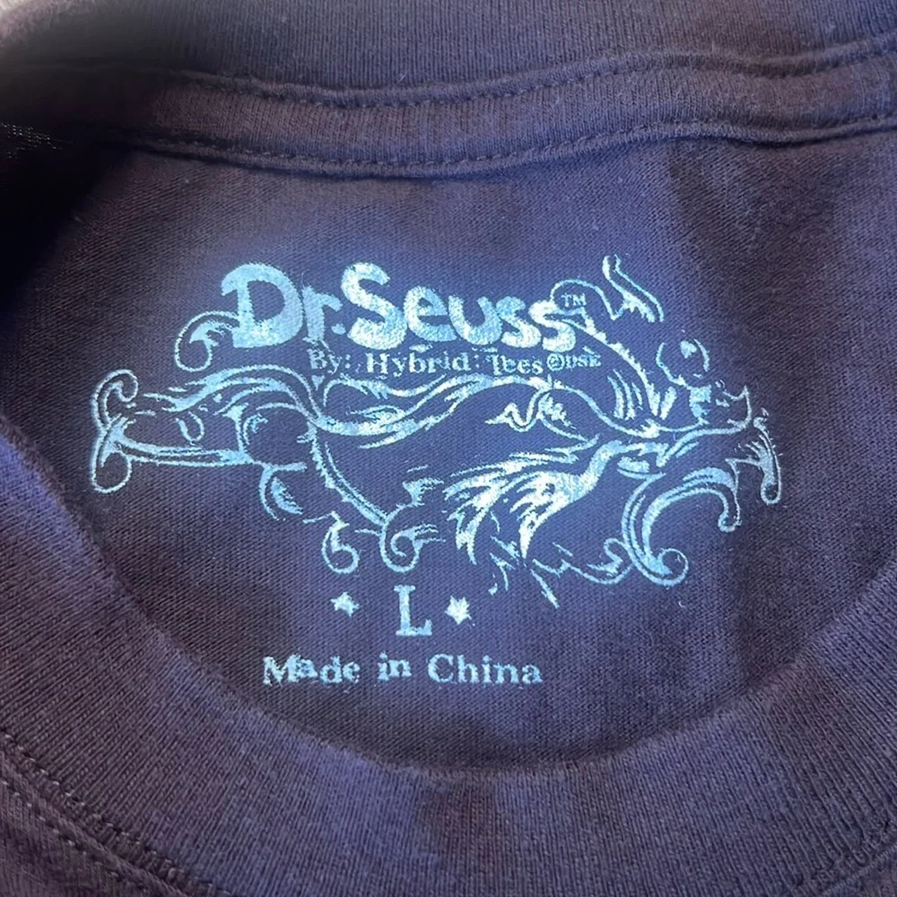 Grinch Dr Seuss Brown long sleeved tshirt. Size Girls Large.  Holiday